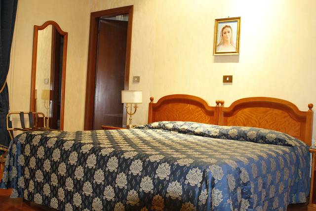 Standard double room Genio Hotel Rome