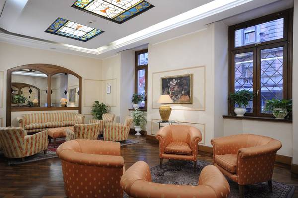 Lobby Hotel Torino en Roma