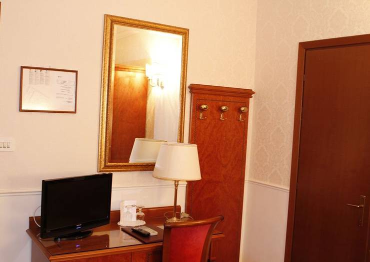 Standard double room for single use Genio Hotel Rome Standard double room for single use Genio Hotel Rome