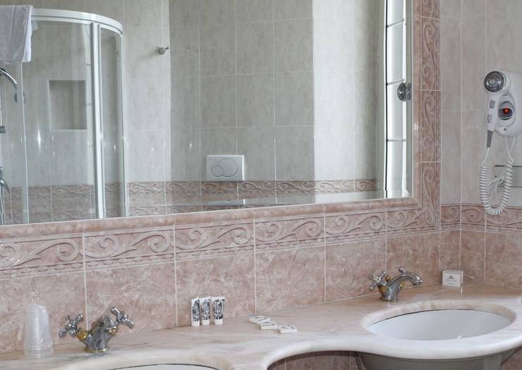 Standard triple room Eliseo Hotel Rome Standard triple room Eliseo Hotel Rome