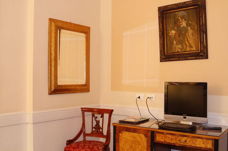 Standard vierbettzimmer Boutique Hotel Trevi Rom Standard vierbettzimmer Boutique Hotel Trevi Rom