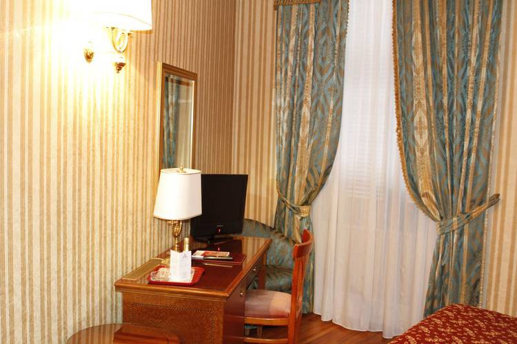 Single room gallia hotel rome Single room gallia hotel rome