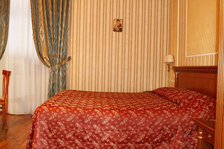Chambre double standard à usage individuel hôtel gallia rome Chambre double standard à usage individuel hôtel gallia rome