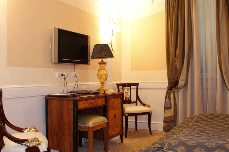 Camera singola Boutique Hotel Trevi Roma Camera singola Boutique Hotel Trevi Roma