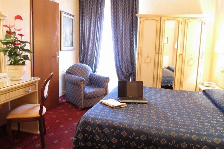 Standard dreibettzimmer siviglia hotel rom Standard dreibettzimmer siviglia hotel rom