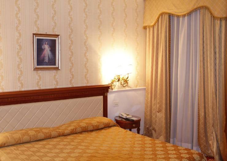 Single room Genio Hotel Rome Single room Genio Hotel Rome