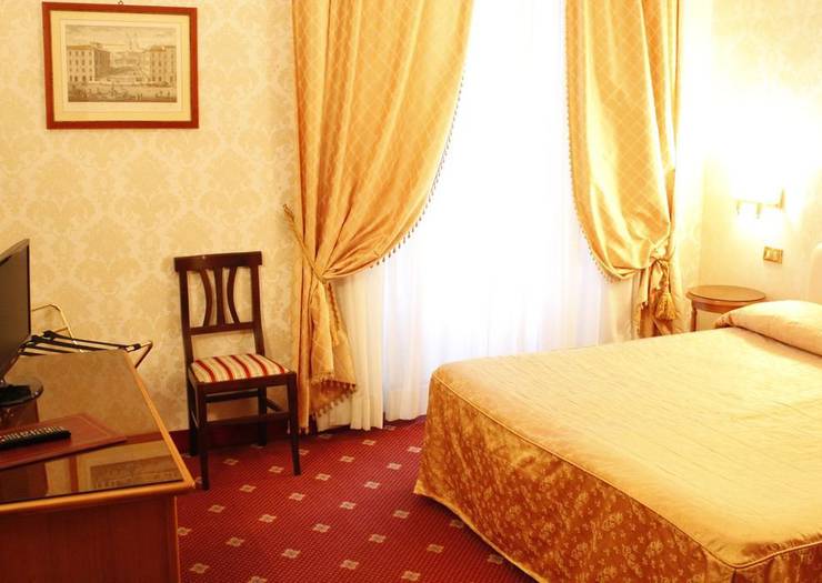 Standard double room Torino Hotel Rome Standard double room Torino Hotel Rome