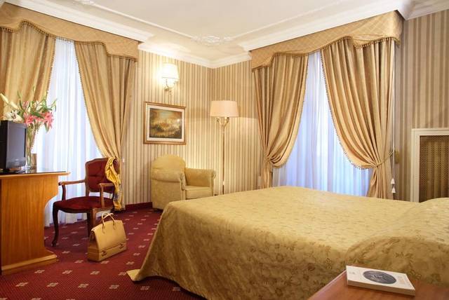 Stanza quadrupla standard Hotel Pace Helvezia Roma