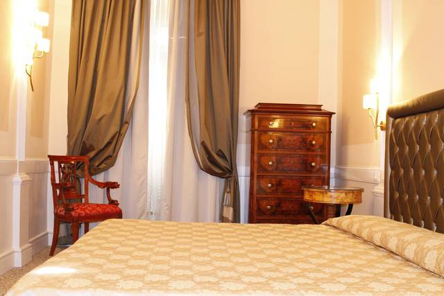 Chambre quadrupe standard Boutique Hôtel Trevi Rome