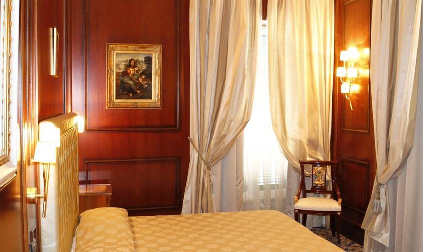 Chambre triple standard Boutique Hôtel Trevi Rome