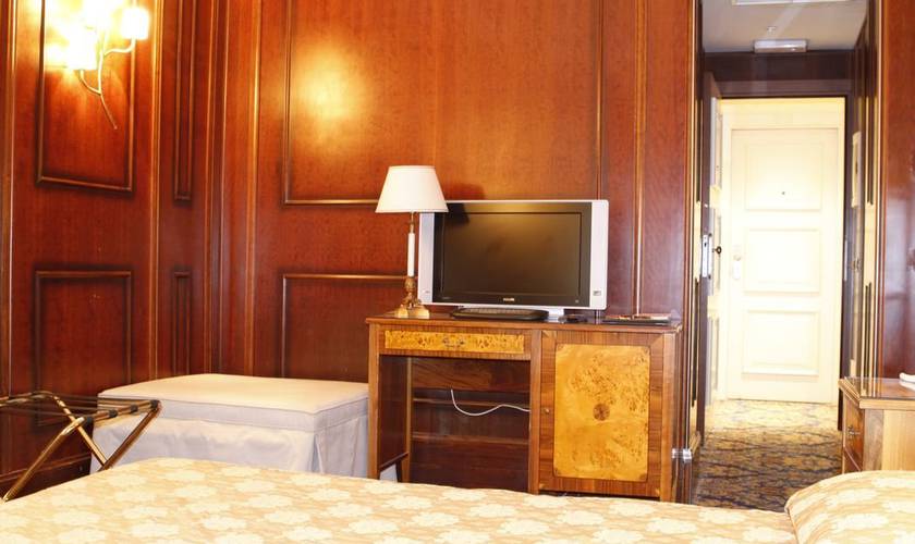 Standard dreibettzimmer Boutique Hotel Trevi Rom Standard dreibettzimmer Boutique Hotel Trevi Rom