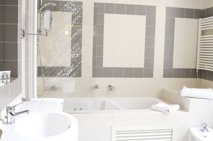 Standard triple room Torino Hotel Rome Standard triple room Torino Hotel Rome