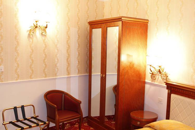 Single room Genio Hotel Rome Single room Genio Hotel Rome