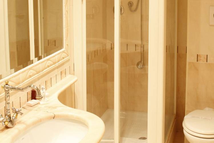Standard double room viminale hotel rome Standard double room viminale hotel rome