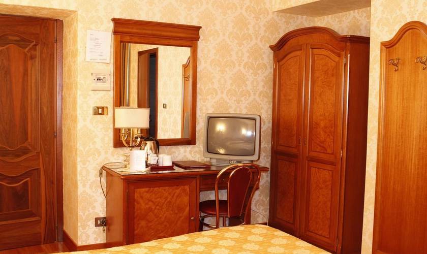 Standard double Pace Helvezia Hotel Rome Standard double Pace Helvezia Hotel Rome