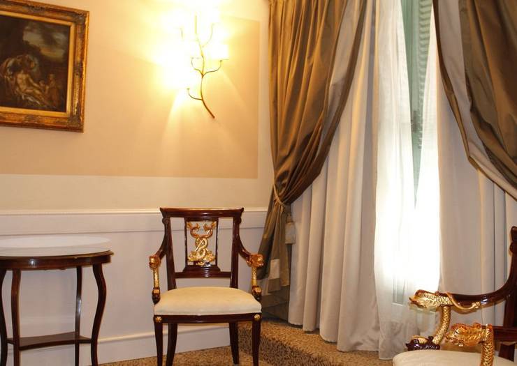 Single room Boutique Hotel Trevi Rome