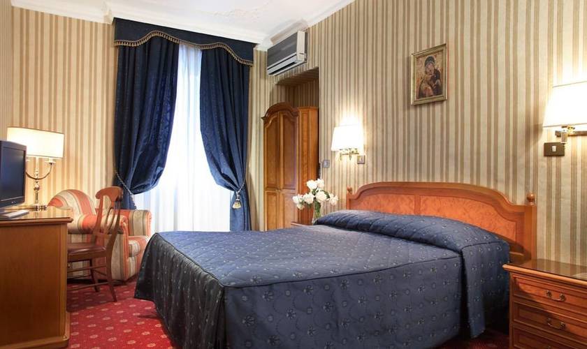 Chambre triple standard Hôtel Genio Rome Chambre triple standard Hôtel Genio Rome