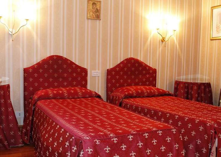 Chambre quadruple standard Hotel Sistina Rome