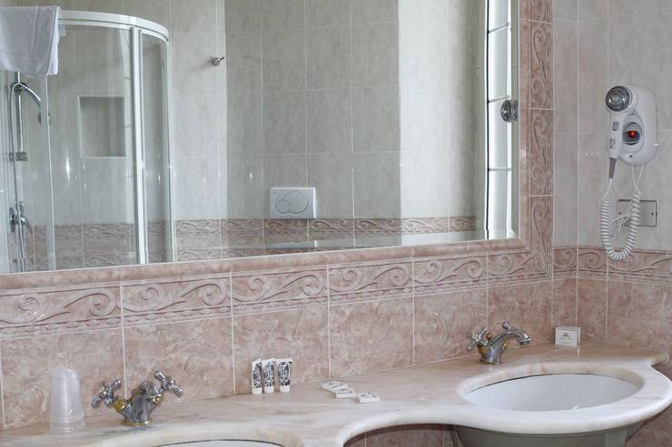 Standard triple room Eliseo Hotel Rome Standard triple room Eliseo Hotel Rome
