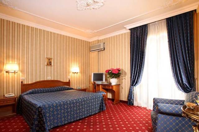 Standard dreibettzimmer Pace Helvezia Hotel Rom