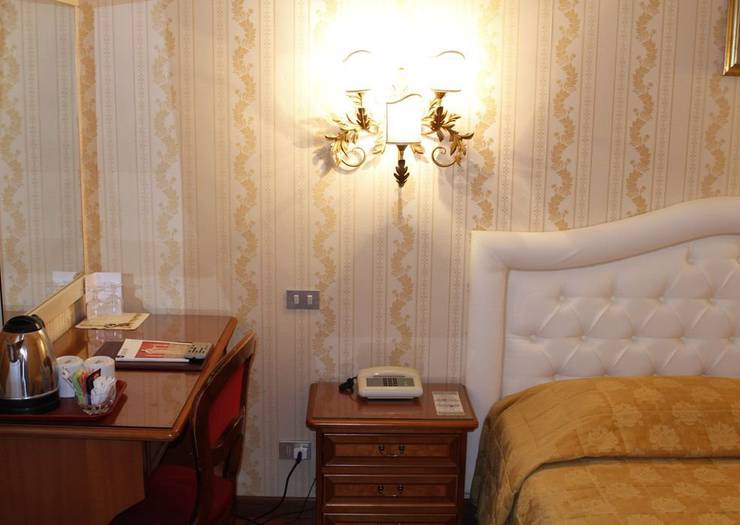 Single room Eliseo Hotel Rome