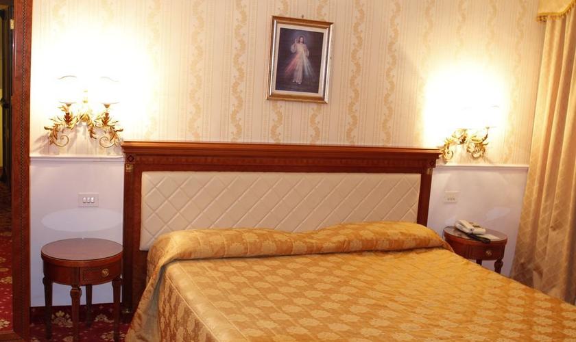 Habitación Individual Hotel Genio Roma Habitación Individual Hotel Genio Roma