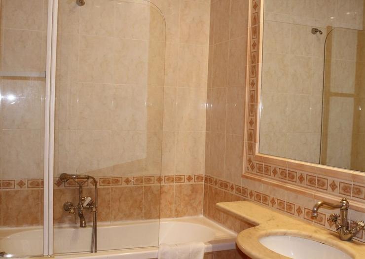 Standard Triple Room Sistina Hotel Rome Standard Triple Room Sistina Hotel Rome