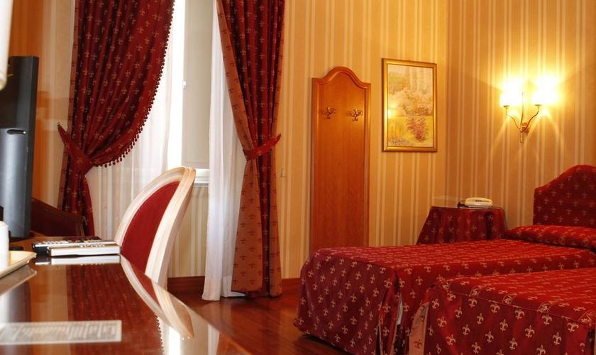 Standard Quadruple Room Sistina Hotel Rome Standard Quadruple Room Sistina Hotel Rome