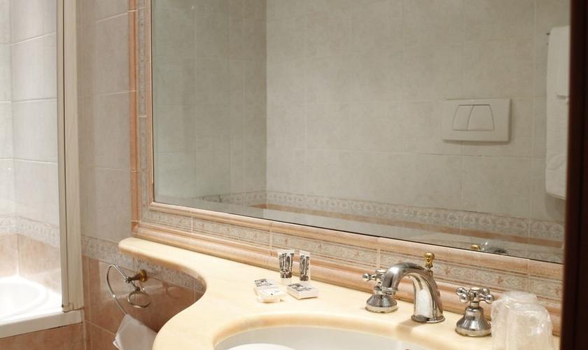 Standard Double Room for Single Use Torino Hotel Rome Standard Double Room for Single Use Torino Hotel Rome